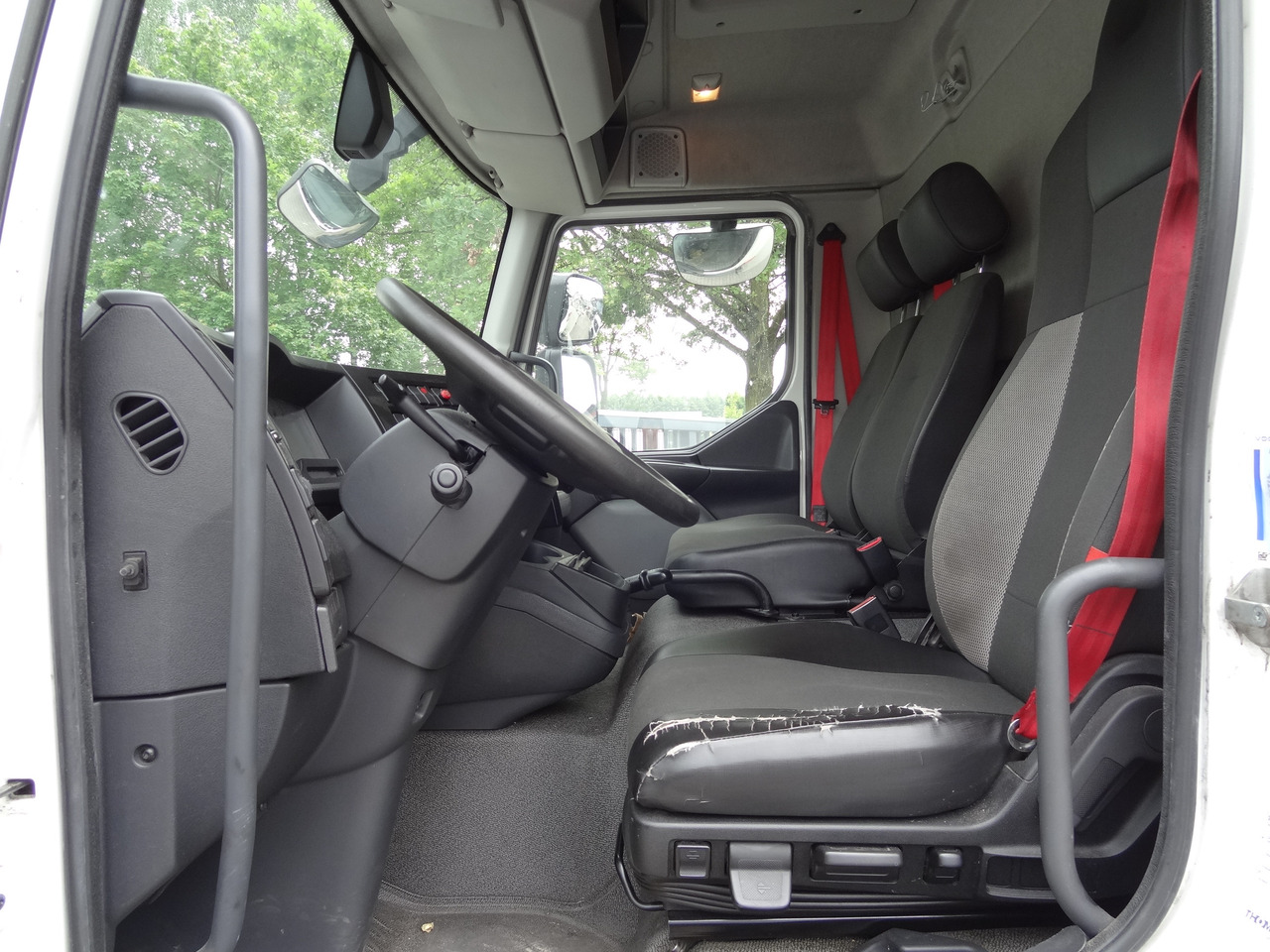 Renault D10.210 7m Koffer - Koffer LKW: das Bild 5 Renault D10.210 7m Koffer - Koffer LKW: das Bild 5