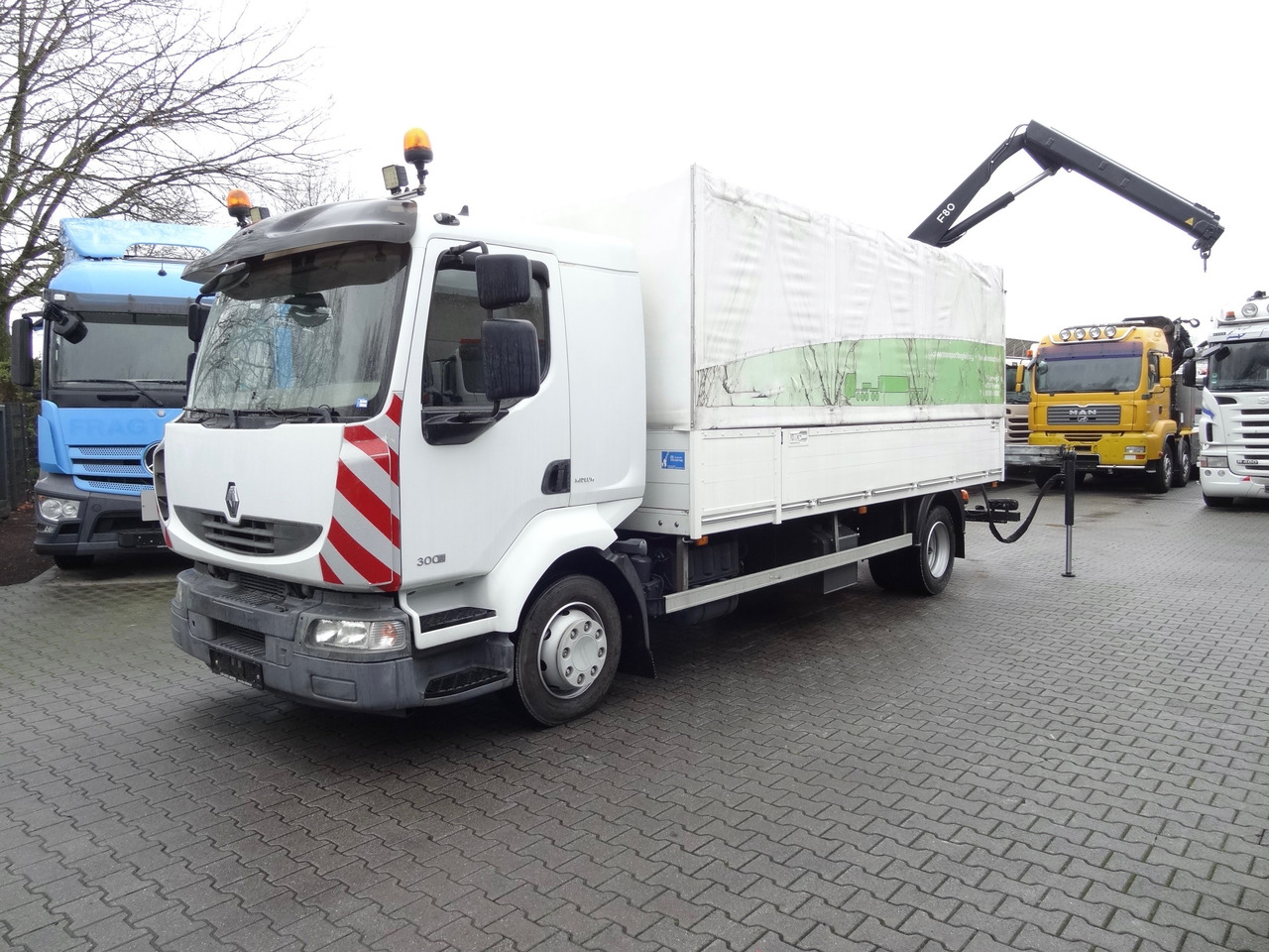 Renault Midlum 300.12 Fassi F80 - Pritsche LKW, Autokran: das Bild 1 Renault Midlum 300.12 Fassi F80 - Pritsche LKW, Autokran: das Bild 1
