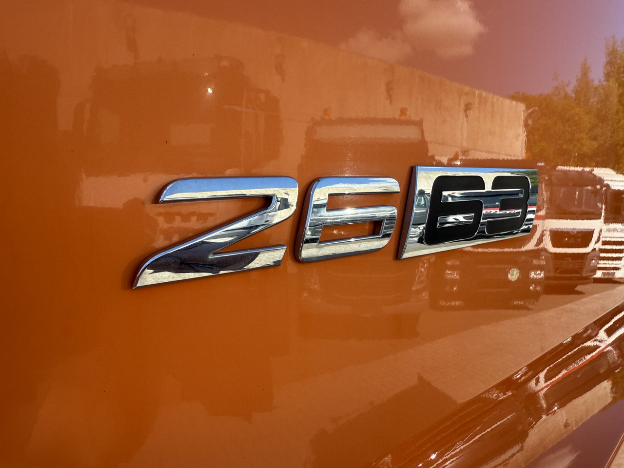 Mercedes-Benz Actros MP5 2663 6X4 Super Ausstattung - Sattelzugmaschine: das Bild 4 Mercedes-Benz Actros MP5 2663 6X4 Super Ausstattung - Sattelzugmaschine: das Bild 4