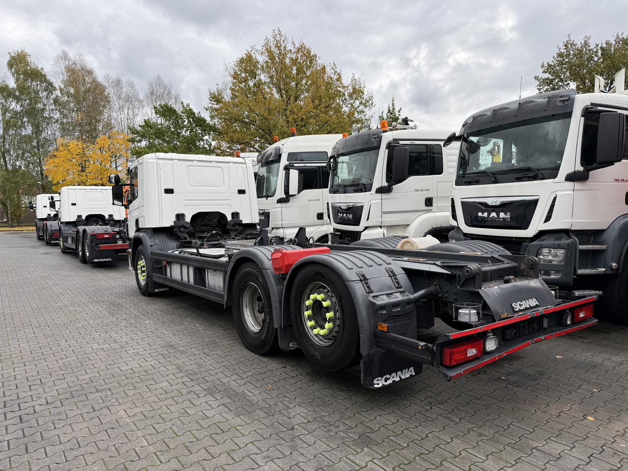 Scania P280 6X2*4 - Fahrgestell LKW: das Bild 4 Scania P280 6X2*4 - Fahrgestell LKW: das Bild 4