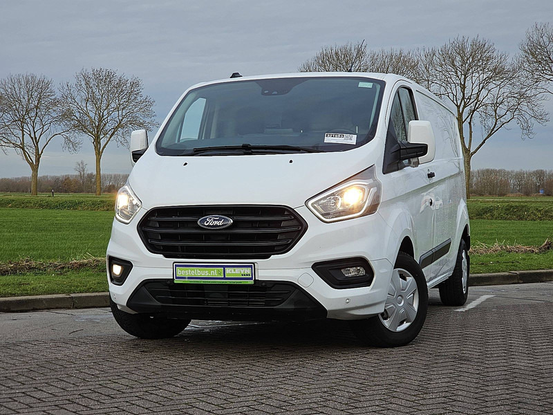 Ford Transit Custom 2.0 L2H1 Navi Euro6 - Kleintransporter: das Bild 1 Ford Transit Custom 2.0 L2H1 Navi Euro6 - Kleintransporter: das Bild 1