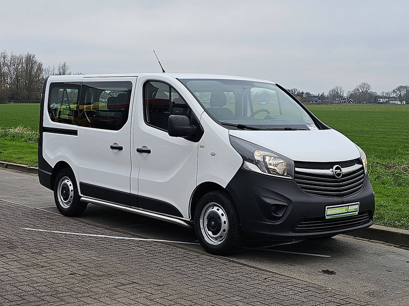 Opel Vivaro 1.6 L1 Combi 9p Airco - Kleinbus, Personentransporter: das Bild 5 Opel Vivaro 1.6 L1 Combi 9p Airco - Kleinbus, Personentransporter: das Bild 5