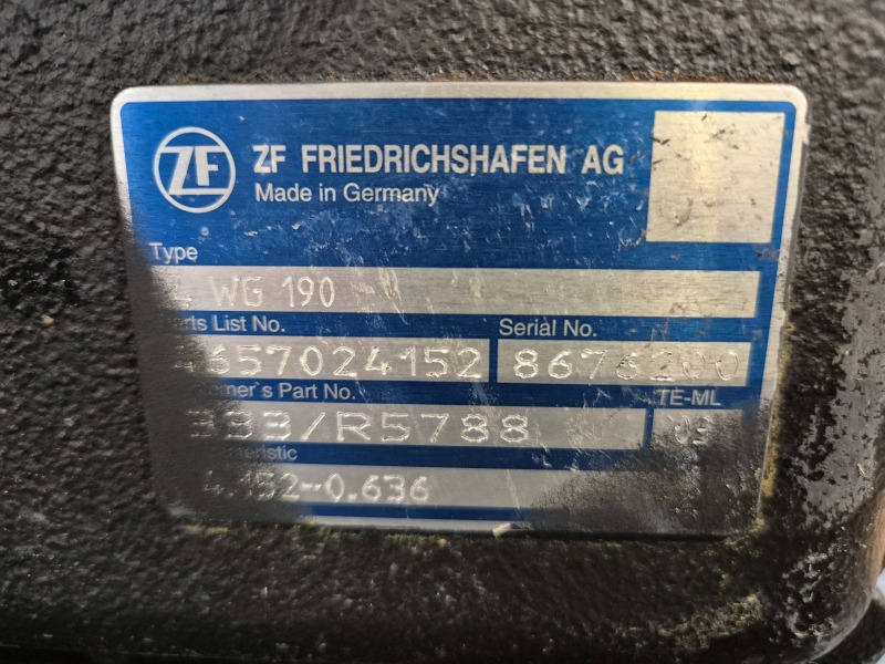 ZF Industrial JCB 4WG190 333/R5788 New Gearbox (Plant) - Getriebe für Baumaschine: das Bild 2 ZF Industrial JCB 4WG190 333/R5788 New Gearbox (Plant) - Getriebe für Baumaschine: das Bild 2