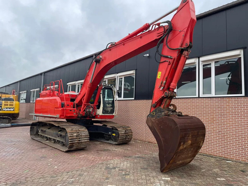 Hitachi ZX300LC-6 - Kettenbagger: das Bild 4 Hitachi ZX300LC-6 - Kettenbagger: das Bild 4