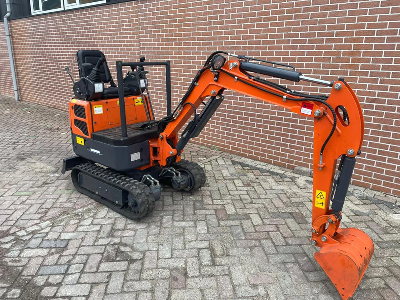 Rhino RTE-11B - Minibagger: das Bild 4 Rhino RTE-11B - Minibagger: das Bild 4