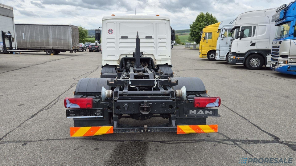 MAN TGL 12.180 4x2 BB EURO 3 - Hákový nosič kontejnerů - Abrollkipper: das Bild 4 MAN TGL 12.180 4x2 BB EURO 3 - Hákový nosič kontejnerů - Abrollkipper: das Bild 4