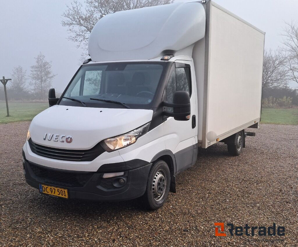Varevogn Iveco 35s18 3,0d Wb4100 Aut. - PKW: das Bild 1 Varevogn Iveco 35s18 3,0d Wb4100 Aut. - PKW: das Bild 1