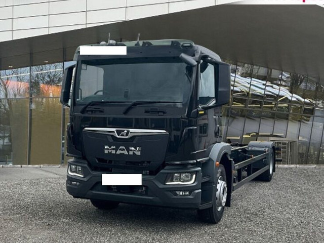 MAN TGM 18.320 4x2 BL CH Fahrgestell Euro 6 NEU Rechtslenker - Fahrgestell LKW: das Bild 1 MAN TGM 18.320 4x2 BL CH Fahrgestell Euro 6 NEU Rechtslenker - Fahrgestell LKW: das Bild 1