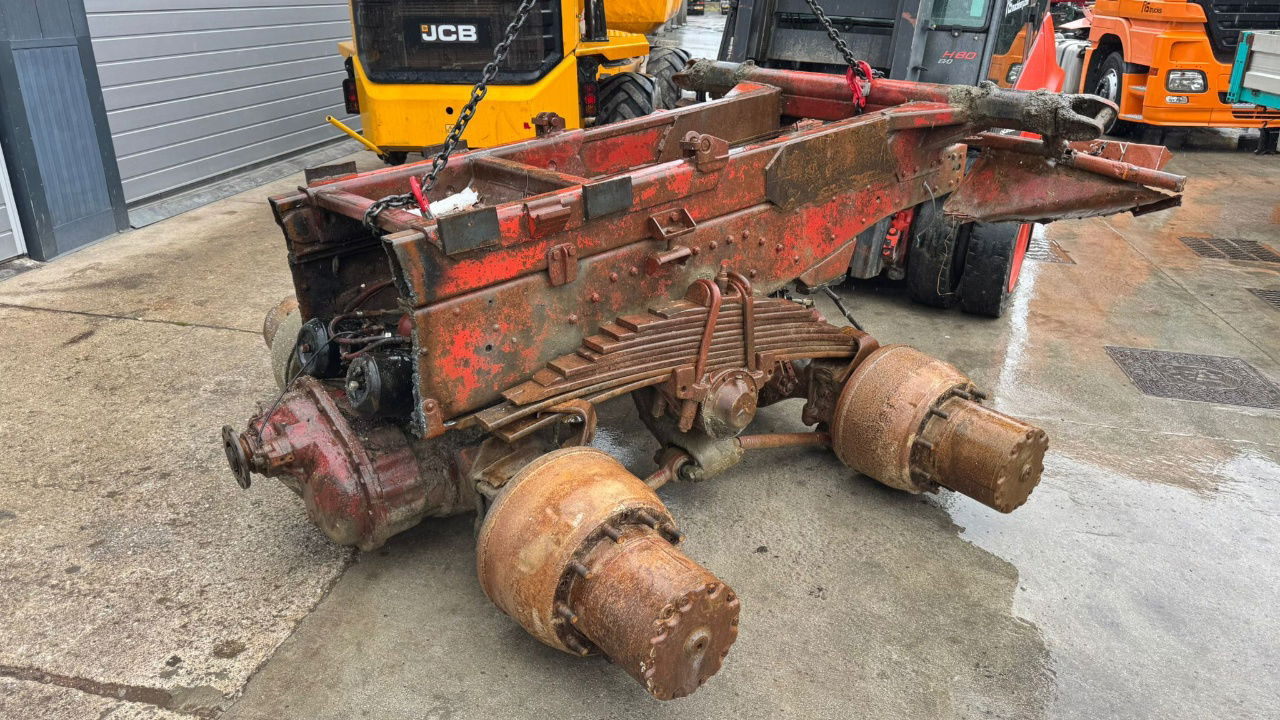 Mercedes-Benz 13TON Double Axles 6X4 - Achse und Teile für LKW: das Bild 2 Mercedes-Benz 13TON Double Axles 6X4 - Achse und Teile für LKW: das Bild 2