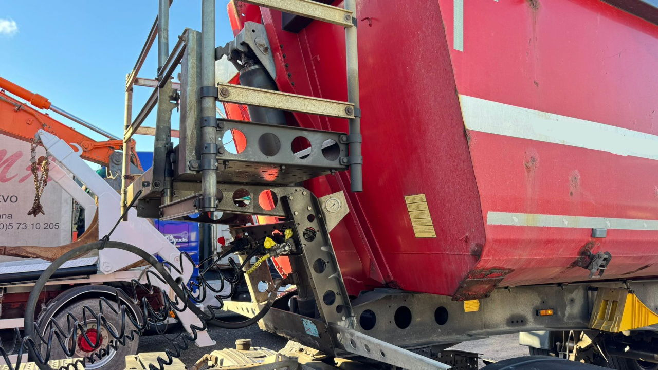 Schmitz Cargobull SGF S3 - taurpaulin - Kipper Auflieger: das Bild 5 Schmitz Cargobull SGF S3 - taurpaulin - Kipper Auflieger: das Bild 5