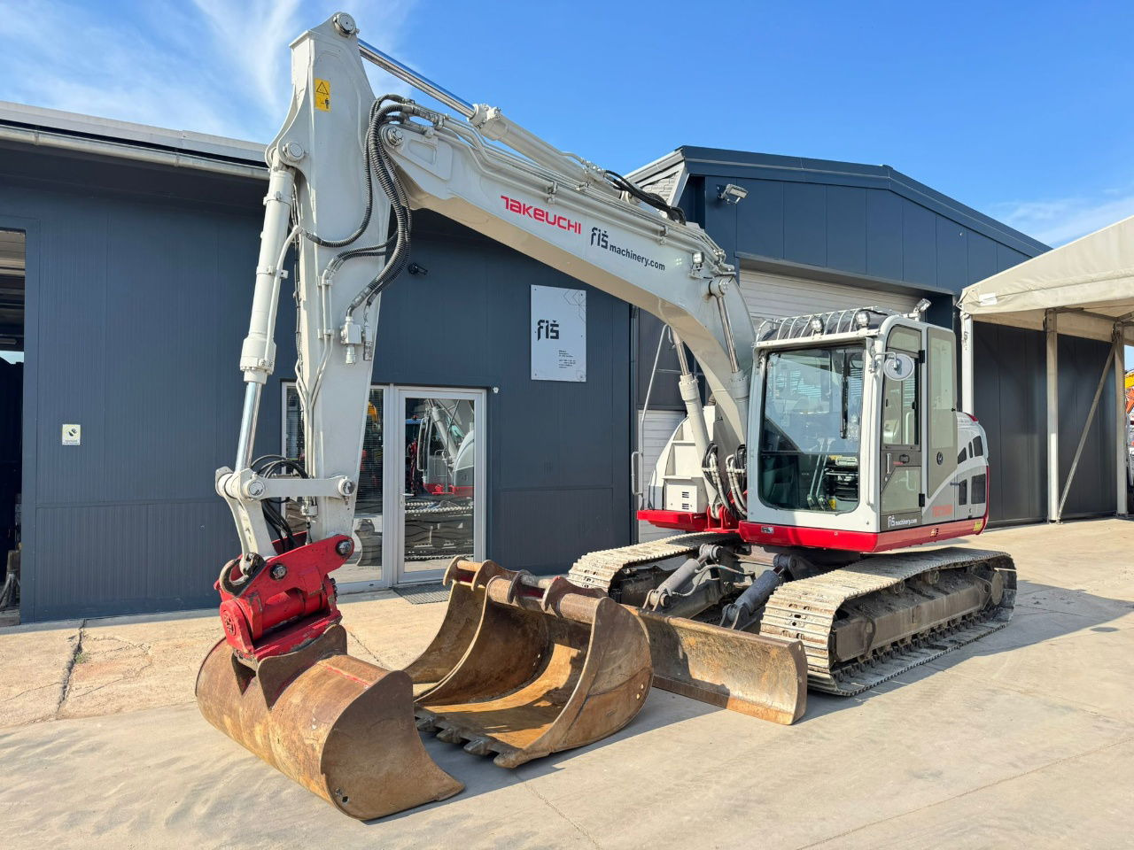 Takeuchi TB2150R - 2017 Year - Powertilt - 3X Buckets - Kettenbagger: das Bild 1 Takeuchi TB2150R - 2017 Year - Powertilt - 3X Buckets - Kettenbagger: das Bild 1