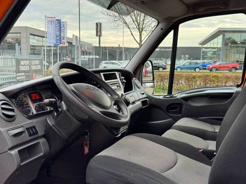 Transporter Iveco 40C15 G2000 Harrier Ladder opbergsysteem 158.000 km: das Bild 8 Transporter Iveco 40C15 G2000 Harrier Ladder opbergsysteem 158.000 km: das Bild 8