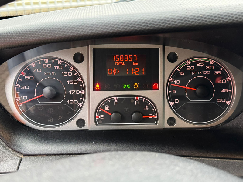 Transporter Iveco 40C15 G2000 Harrier Ladder opbergsysteem 158.000 km: das Bild 13 Transporter Iveco 40C15 G2000 Harrier Ladder opbergsysteem 158.000 km: das Bild 13