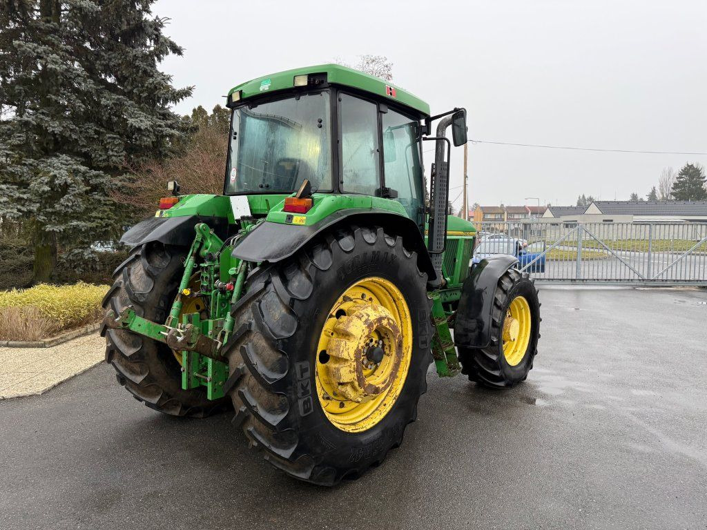 John Deere 7800 - Traktor: das Bild 5 John Deere 7800 - Traktor: das Bild 5