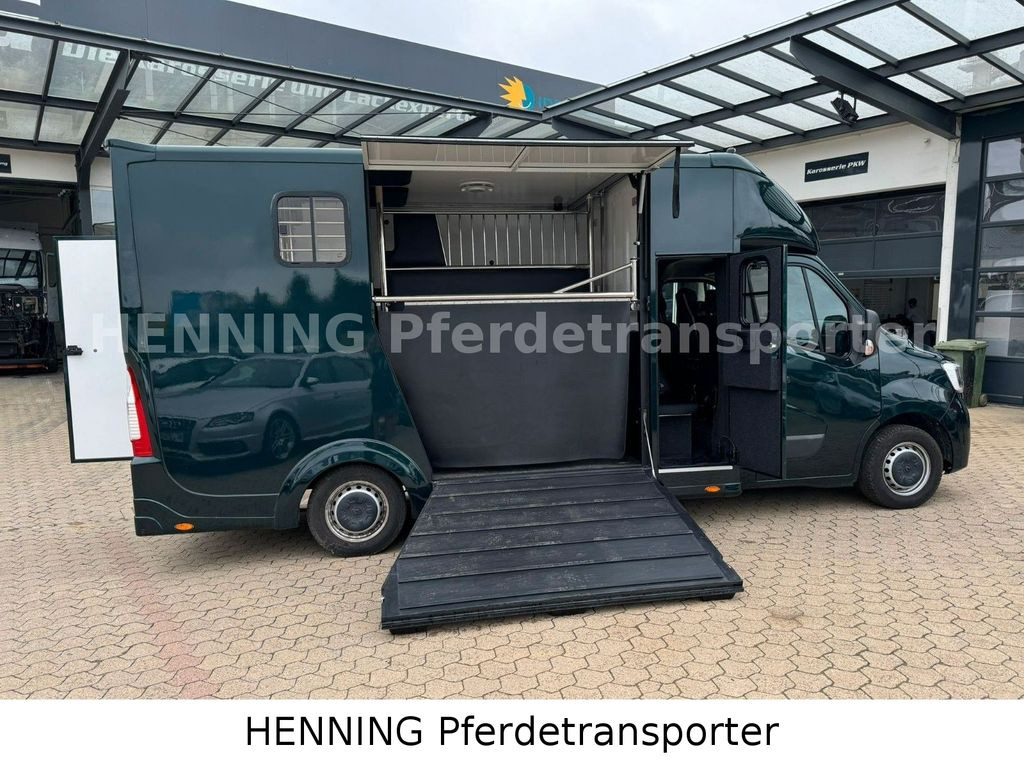 Renault Master 5 - Sitzer Automatik Renault Master 6 - Sitzer Automatik - Pferdetransporter: das Bild 4 Renault Master 5 - Sitzer Automatik Renault Master 6 - Sitzer Automatik - Pferdetransporter: das Bild 4