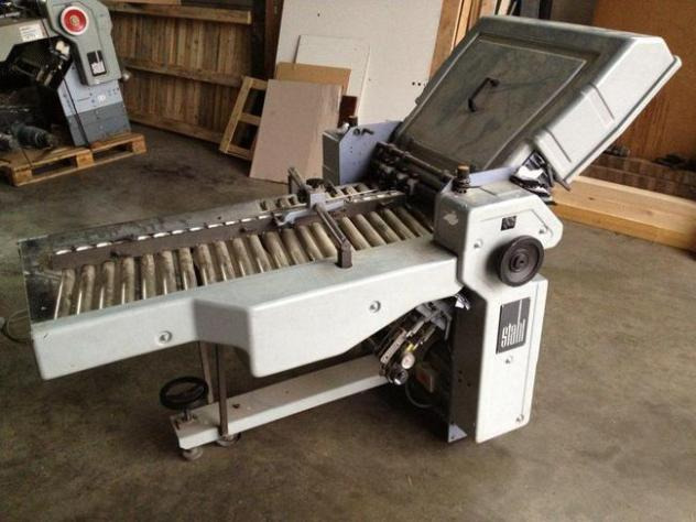 Heidelberg steel 2nd station T 50/4 buckle plate folding unit - Falzmaschine: das Bild 1 Heidelberg steel 2nd station T 50/4 buckle plate folding unit - Falzmaschine: das Bild 1