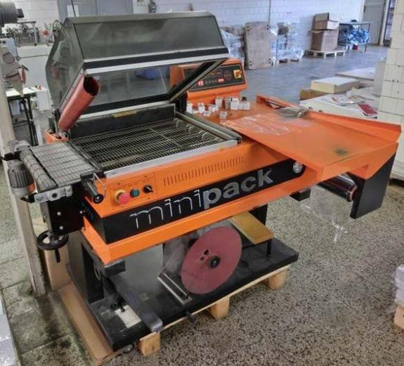 Torre Minipack FM 76 A Digit Semi Automatic Hood Shrinker - Verpackungsmaschine: das Bild 1 Torre Minipack FM 76 A Digit Semi Automatic Hood Shrinker - Verpackungsmaschine: das Bild 1