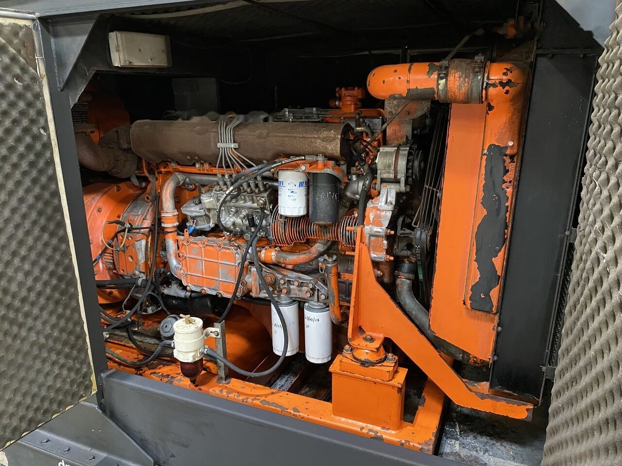 IVECO 250 kVa 8210SRI - Stromgenerator: das Bild 3 IVECO 250 kVa 8210SRI - Stromgenerator: das Bild 3