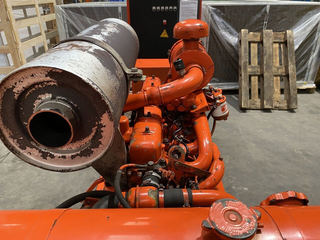 Renault 88 kVa - Stromgenerator: das Bild 5 Renault 88 kVa - Stromgenerator: das Bild 5