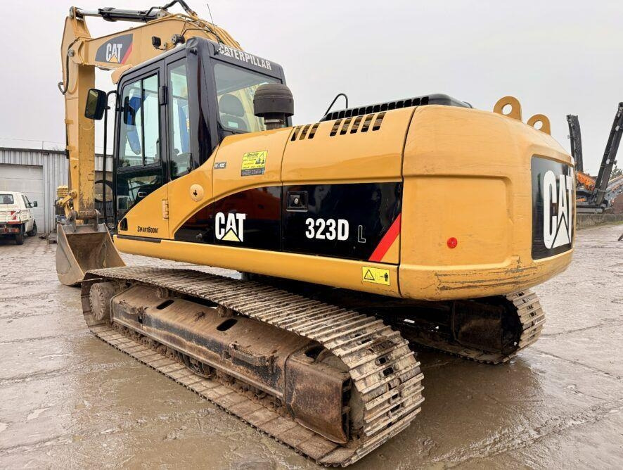 CAT 323DL - Kettenbagger: das Bild 1 CAT 323DL - Kettenbagger: das Bild 1