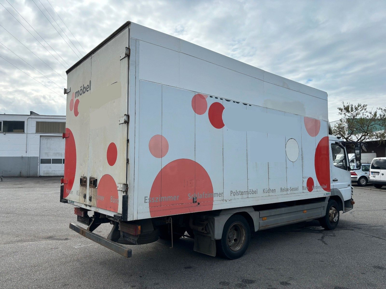 Mercedes-Benz Atego 818 Kurze Radstand Blattfederung - Koffer Transporter: das Bild 3 Mercedes-Benz Atego 818 Kurze Radstand Blattfederung - Koffer Transporter: das Bild 3