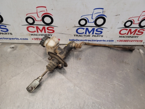 Fiat New Holland F, M, 60 Series F130, M115, 8160 Clutch Master Cylinder 5150299 - Kupplungszylinder für Traktor: das Bild 1 Fiat New Holland F, M, 60 Series F130, M115, 8160 Clutch Master Cylinder 5150299 - Kupplungszylinder für Traktor: das Bild 1