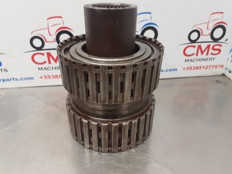 Ford New Holland 40 And Ts Series Rear Clutch Housing (kit With Shaft) 82036853 - Kupplung und Teile für Landmaschine: das Bild 2 Ford New Holland 40 And Ts Series Rear Clutch Housing (kit With Shaft) 82036853 - Kupplung und Teile für Landmaschine: das Bild 2