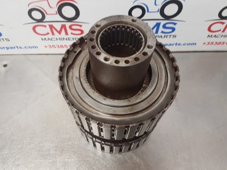 Ford New Holland 40 And Ts Series Rear Clutch Housing (kit With Shaft) 82036853 - Kupplung und Teile für Landmaschine: das Bild 3 Ford New Holland 40 And Ts Series Rear Clutch Housing (kit With Shaft) 82036853 - Kupplung und Teile für Landmaschine: das Bild 3