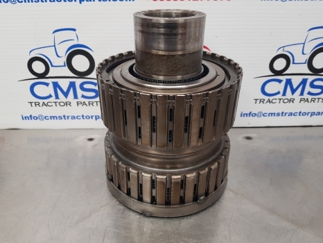 Ford New Holland Ts115a, 40, Ts Series Rear Clutch Housing Complete 82036853 - Kupplung und Teile für Traktor: das Bild 2 Ford New Holland Ts115a, 40, Ts Series Rear Clutch Housing Complete 82036853 - Kupplung und Teile für Traktor: das Bild 2