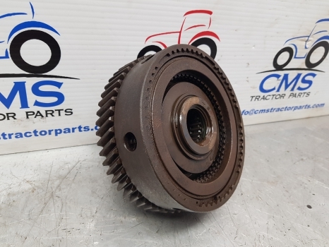 New Holland Case T7, T6000, Puma T7.190 Splitter Clutch Bell Housing 87718795 - Kupplung und Teile für Traktor: das Bild 5 New Holland Case T7, T6000, Puma T7.190 Splitter Clutch Bell Housing 87718795 - Kupplung und Teile für Traktor: das Bild 5