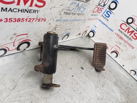 New Holland Tm, 60 Fiat M, Case Mxm Tm140 Clutch Pedal Assy 82000797, 82030041 - Kupplung und Teile für Landmaschine: das Bild 3 New Holland Tm, 60 Fiat M, Case Mxm Tm140 Clutch Pedal Assy 82000797, 82030041 - Kupplung und Teile für Landmaschine: das Bild 3
