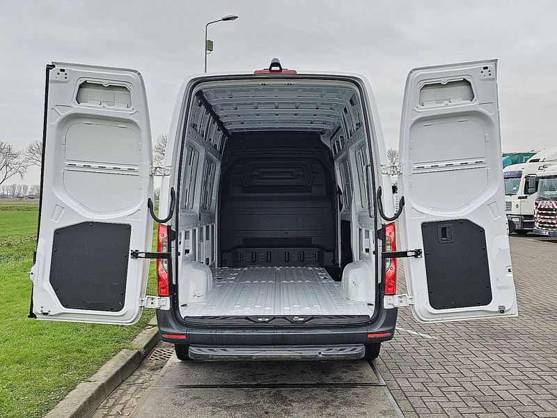 Kleintransporter Mercedes-Benz Sprinter 311 CDI 37 AUT. L2H2: das Bild 12 Kleintransporter Mercedes-Benz Sprinter 311 CDI 37 AUT. L2H2: das Bild 12