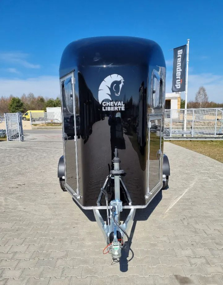 CHEVAL LIBERTÉ Gold 3 - przyczepa dla dwóch koni | siodlarnia | 2000kg DMC - Pferdeanhänger: das Bild 5 CHEVAL LIBERTÉ Gold 3 - przyczepa dla dwóch koni | siodlarnia | 2000kg DMC - Pferdeanhänger: das Bild 5