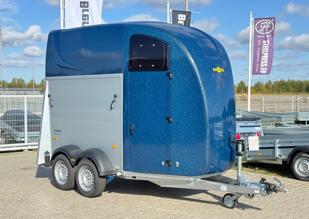 HUMBAUR Pegasus 2400 | siodlarnia, DMC 2400kg, przyczepa do przewozu 2 koni - Pferdeanhänger: das Bild 1 HUMBAUR Pegasus 2400 | siodlarnia, DMC 2400kg, przyczepa do przewozu 2 koni - Pferdeanhänger: das Bild 1