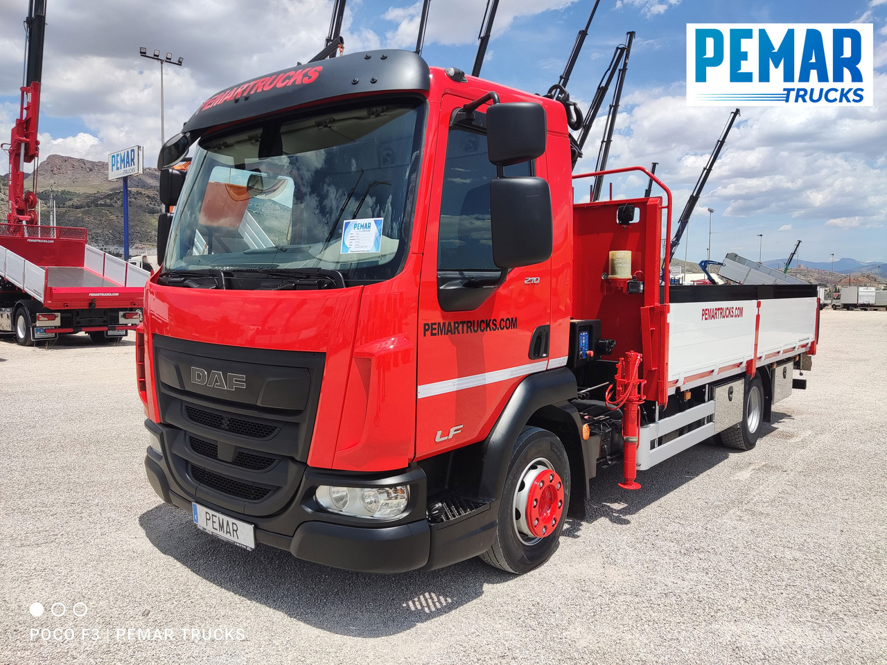 DAF LF 210 GRUA CAJA FIJA - Pritsche LKW, Autokran: das Bild 2 DAF LF 210 GRUA CAJA FIJA - Pritsche LKW, Autokran: das Bild 2