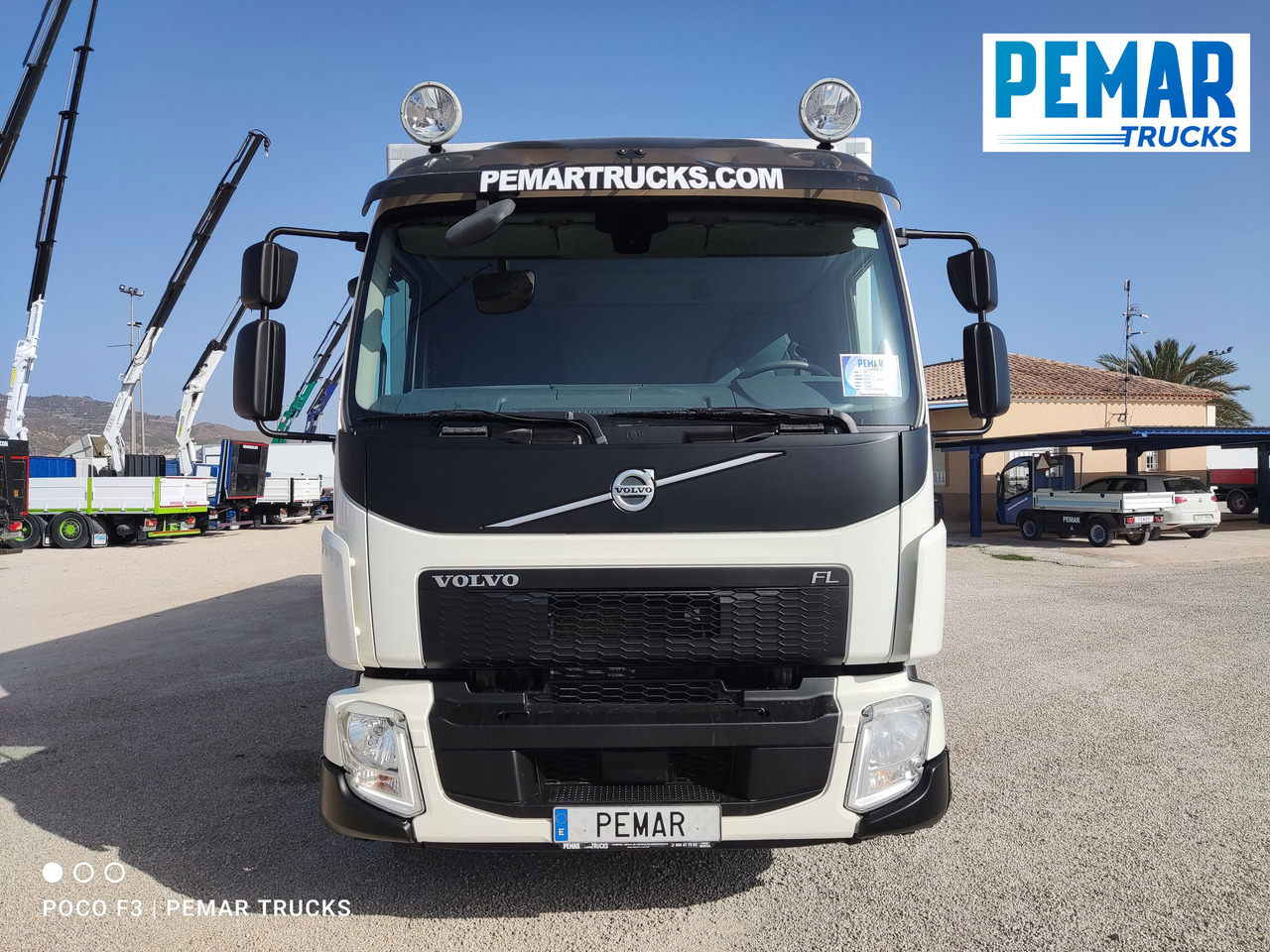 VOLVO FL 210 CAJA CERRADA 12T EURO 6 - Koffer LKW: das Bild 2 VOLVO FL 210 CAJA CERRADA 12T EURO 6 - Koffer LKW: das Bild 2