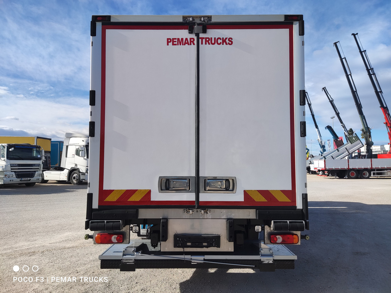 Kühlkoffer LKW VOLVO FL 250 FRIGORIFICO 12T EURO 6: das Bild 6 Kühlkoffer LKW VOLVO FL 250 FRIGORIFICO 12T EURO 6: das Bild 6