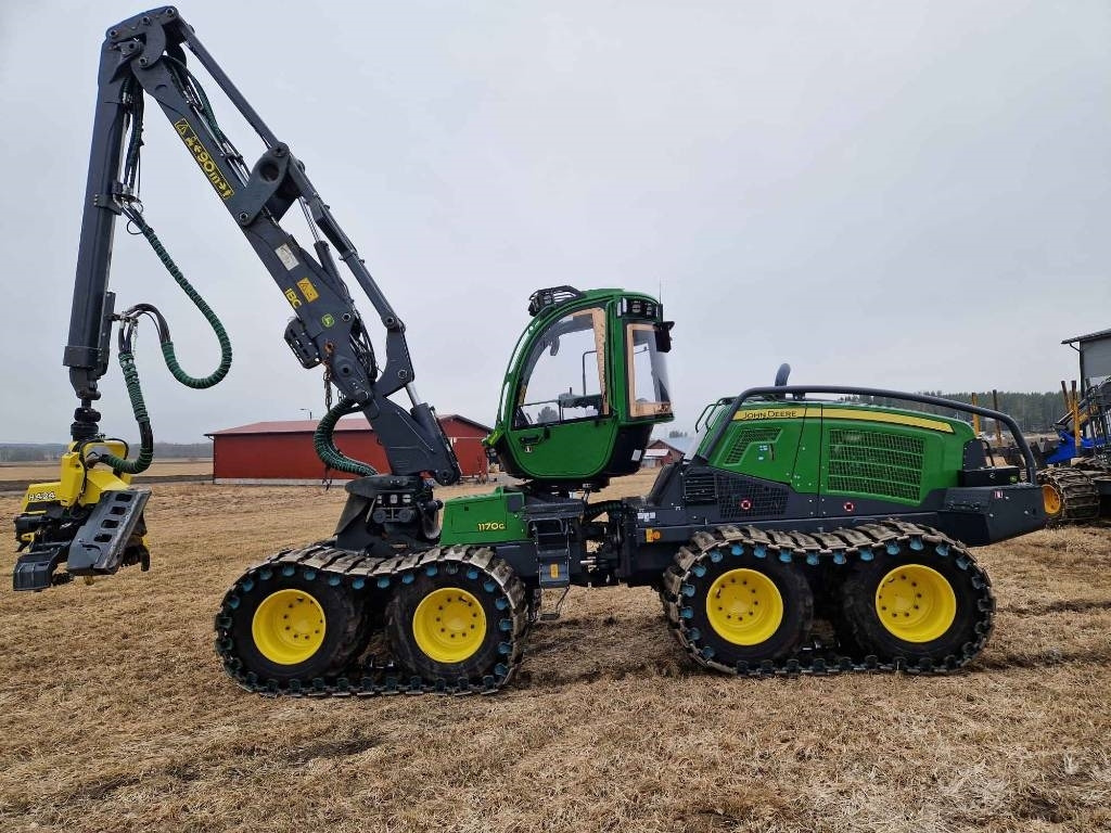 John Deere 1170 G - Harvester: das Bild 1 John Deere 1170 G - Harvester: das Bild 1