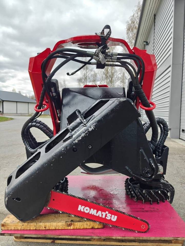 Komatsu 350.1 - Fällgreifer: das Bild 4 Komatsu 350.1 - Fällgreifer: das Bild 4