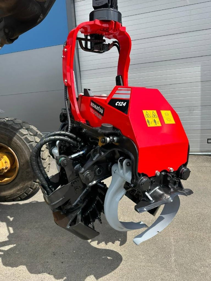 Komatsu C 124 - Fällgreifer: das Bild 3 Komatsu C 124 - Fällgreifer: das Bild 3