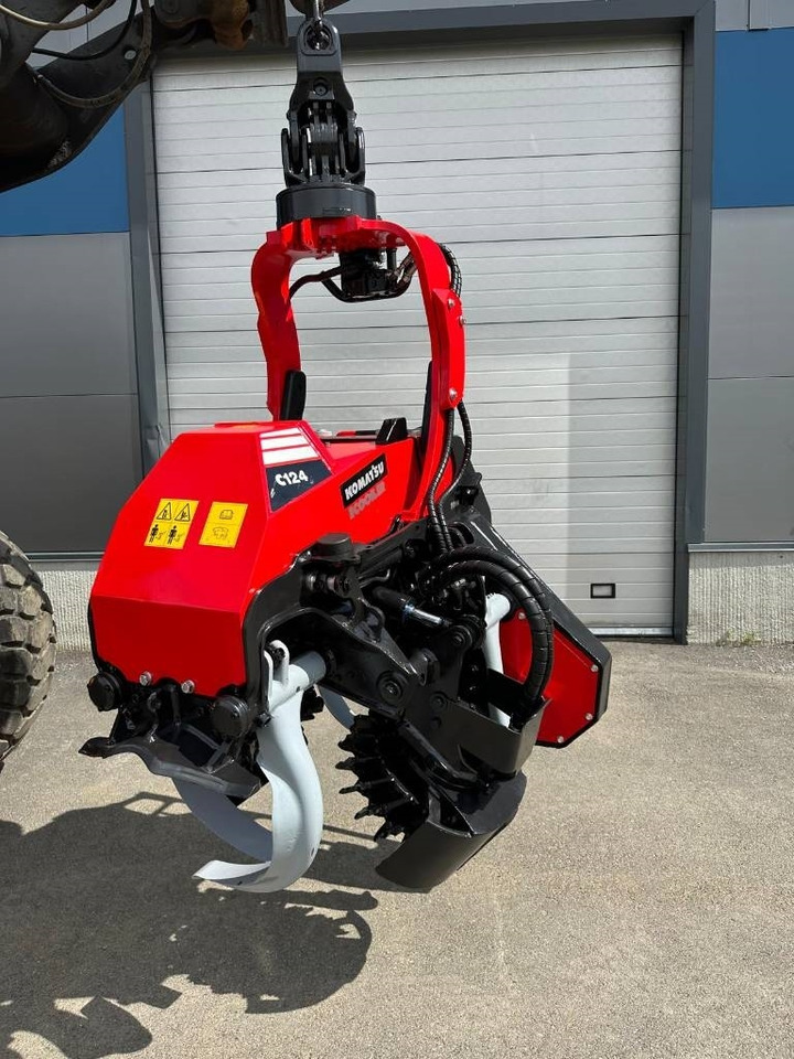 Komatsu C 124 - Fällgreifer: das Bild 2 Komatsu C 124 - Fällgreifer: das Bild 2