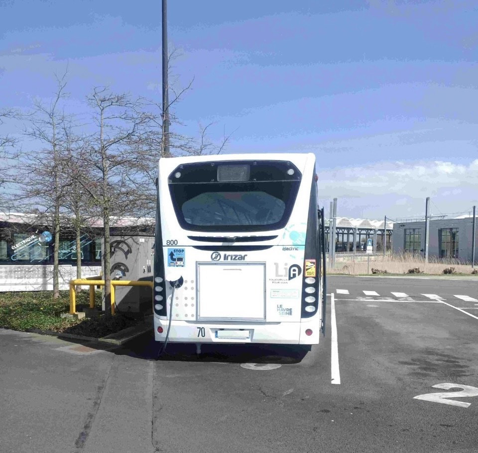 IRIZAR IEB Elektro Linienbus electric Bus. Fahrbereit - Linienbus, Elektrobus: das Bild 4 IRIZAR IEB Elektro Linienbus electric Bus. Fahrbereit - Linienbus, Elektrobus: das Bild 4