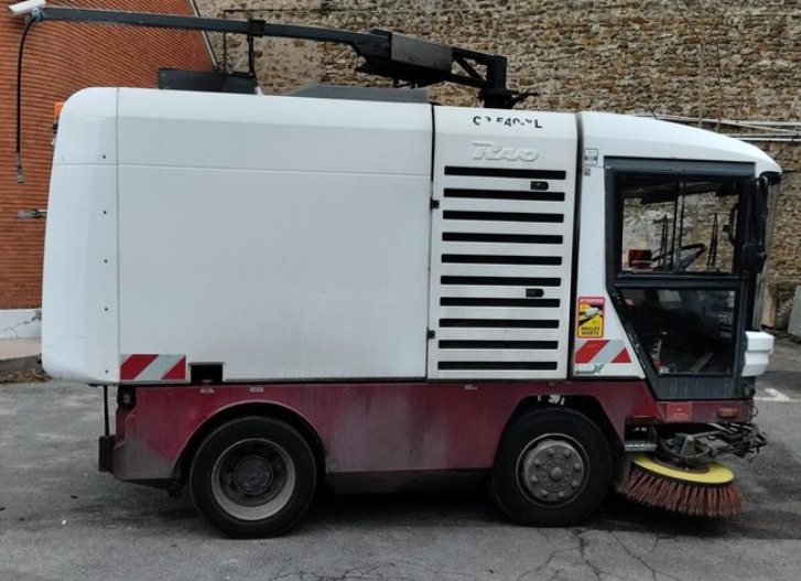 Ravo 540XL/545XL Kehrmaschine wie Citycat Cityfant Dulevo - Kommunal-/ Sonderfahrzeug: das Bild 3 Ravo 540XL/545XL Kehrmaschine wie Citycat Cityfant Dulevo - Kommunal-/ Sonderfahrzeug: das Bild 3