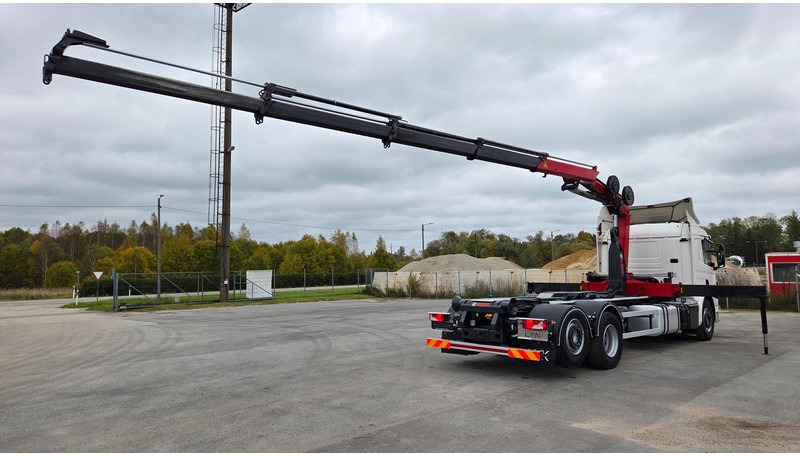 Scania P370 6X2*4 HMF 1730 - Abrollkipper, Autokran: das Bild 3 Scania P370 6X2*4 HMF 1730 - Abrollkipper, Autokran: das Bild 3