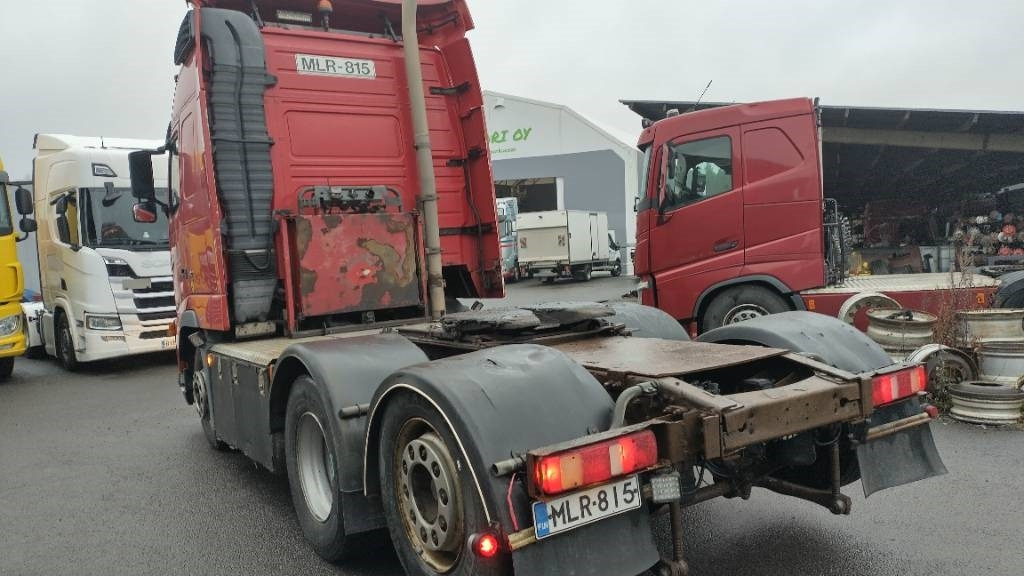 Volvo FH480 6x2 takateli veturi, hydrauliikka,manuaali - Sattelzugmaschine: das Bild 3 Volvo FH480 6x2 takateli veturi, hydrauliikka,manuaali - Sattelzugmaschine: das Bild 3