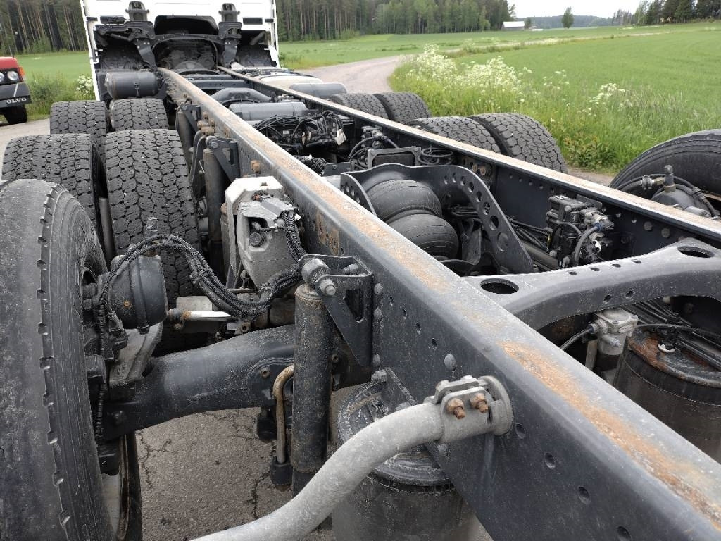 Fahrgestell LKW Scania R540 8x4 pitkä alusta runko 9,6m: das Bild 6 Fahrgestell LKW Scania R540 8x4 pitkä alusta runko 9,6m: das Bild 6