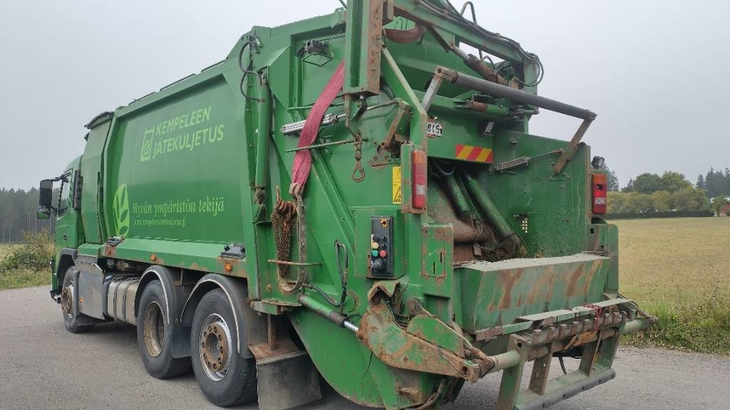 Volvo FM9 6x2 pakkaaja +nostin +etukippo - Müllwagen: das Bild 5 Volvo FM9 6x2 pakkaaja +nostin +etukippo - Müllwagen: das Bild 5