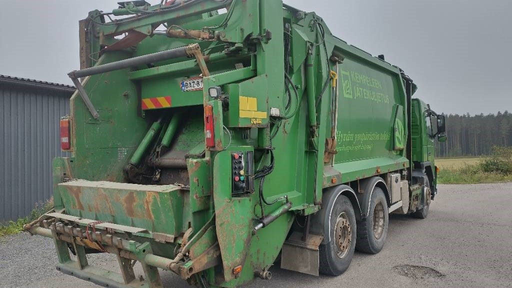Volvo FM9 6x2 pakkaaja +nostin +etukippo - Müllwagen: das Bild 2 Volvo FM9 6x2 pakkaaja +nostin +etukippo - Müllwagen: das Bild 2