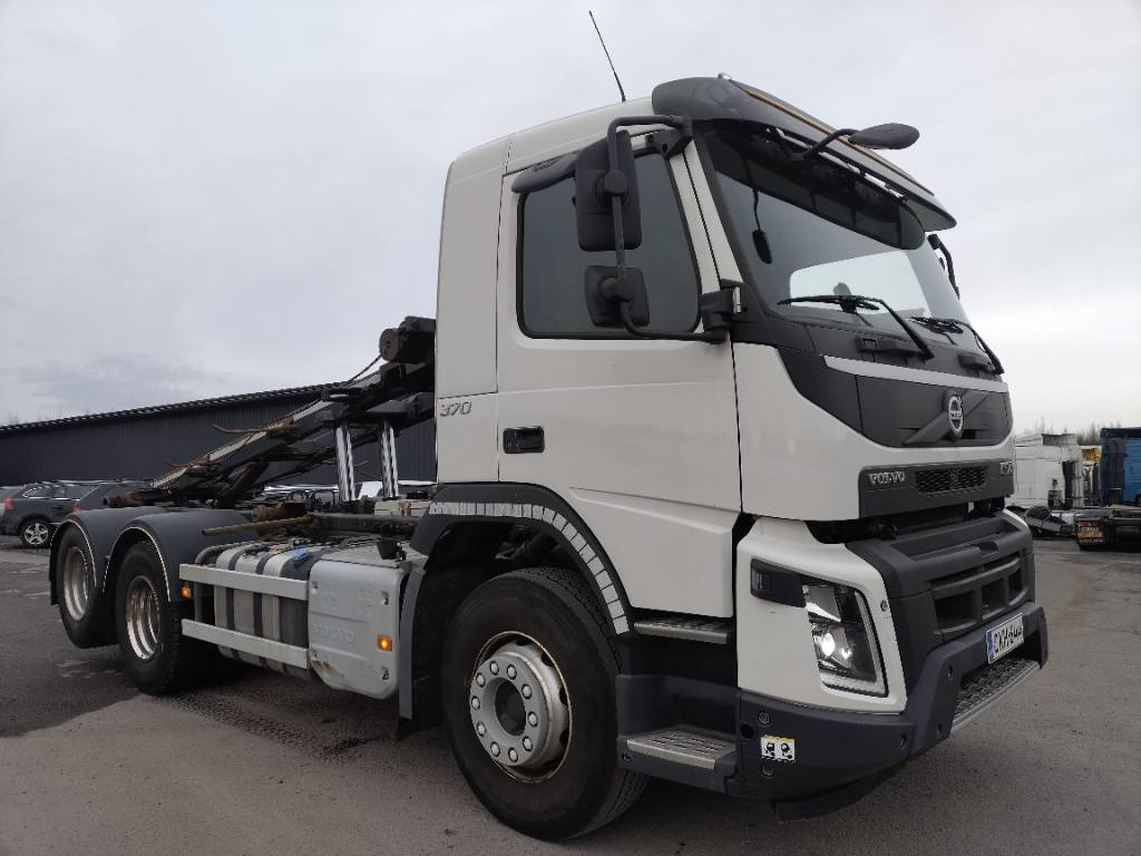 Volvo FMX370 6x2 av3700mm multilift vaijerilaite - Absetzkipper: das Bild 2 Volvo FMX370 6x2 av3700mm multilift vaijerilaite - Absetzkipper: das Bild 2