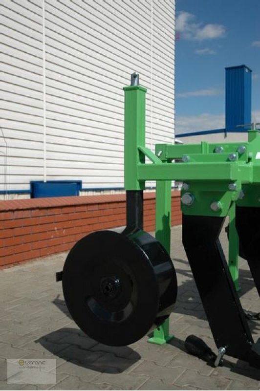 BOMET Untergrundlockerer U476/3 mit 2 Zähnen - Tiefenlockerer: das Bild 4 BOMET Untergrundlockerer U476/3 mit 2 Zähnen - Tiefenlockerer: das Bild 4